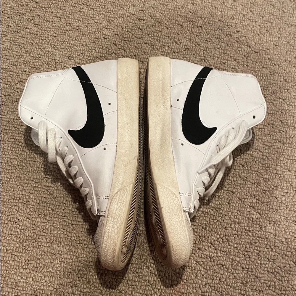 Women’s Nike Blazer high top sneakers (fits like size 8)